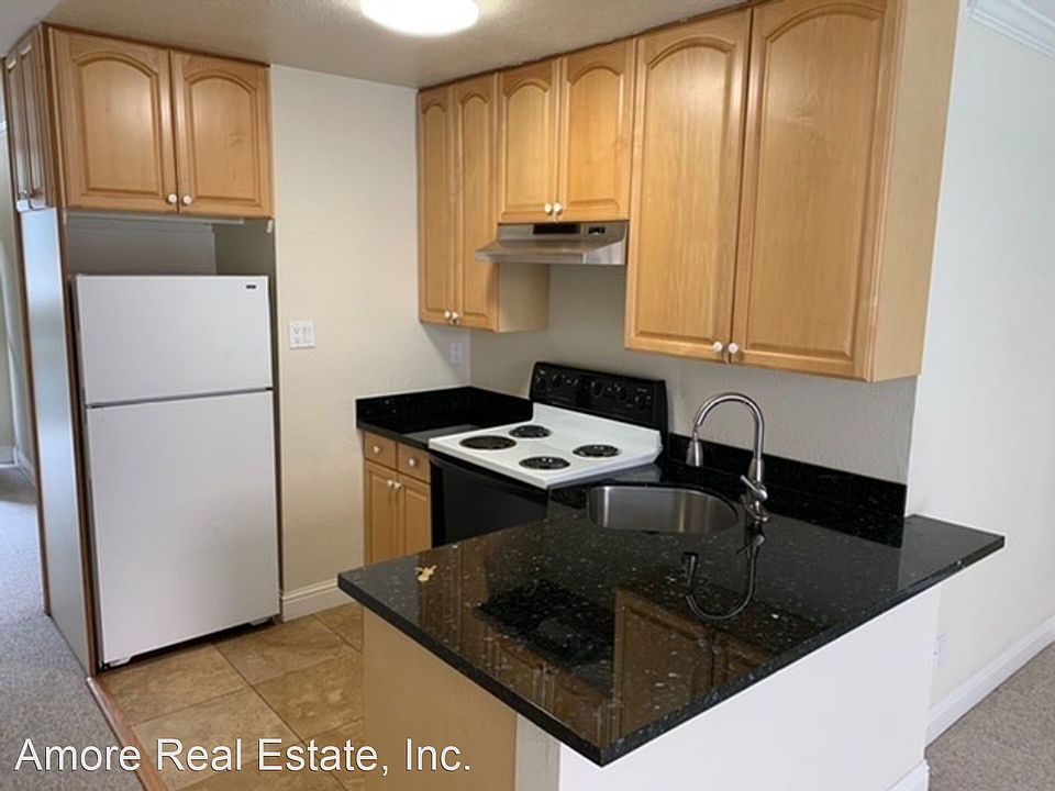 2nd image of 940 Guerrero St #12