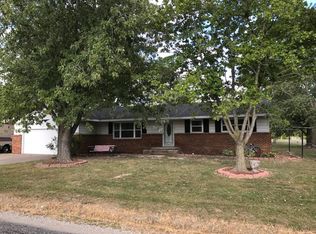 4228 Radio Tower Rd, Salem, IL 62881