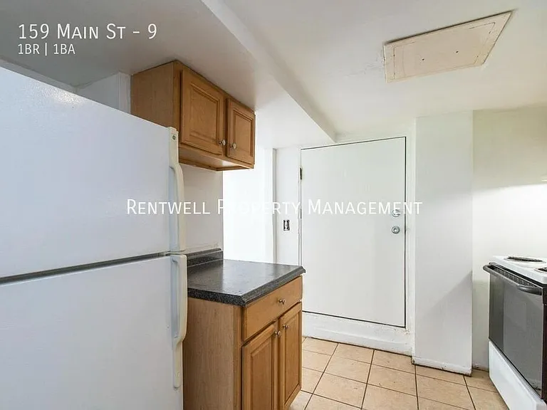 159 Main St #9 — Photo 4