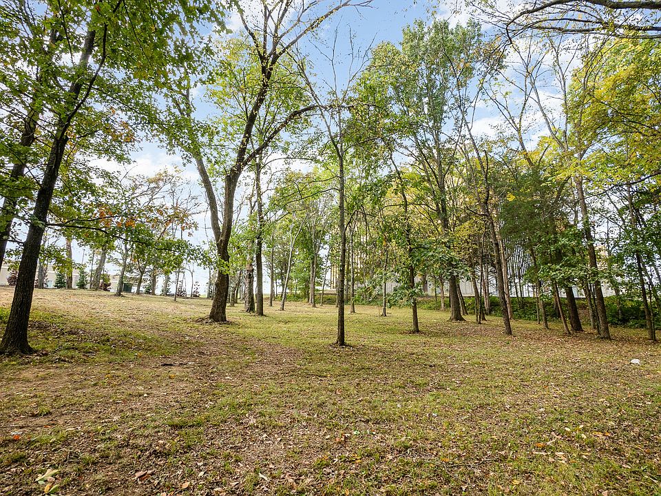 1st image of 1 S Graycroft Ave Lot 1