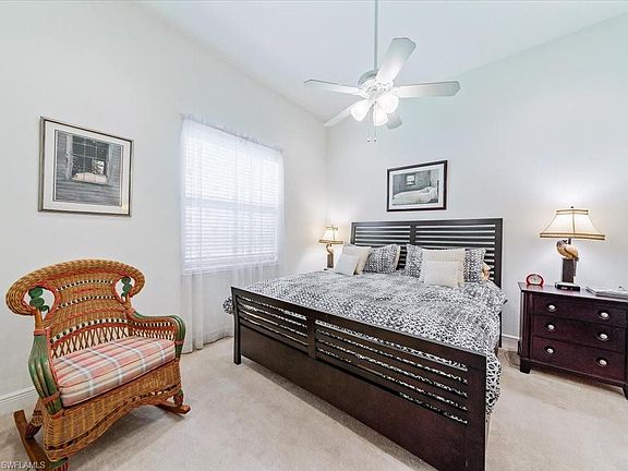 3rd image of 10184 Avonleigh DR