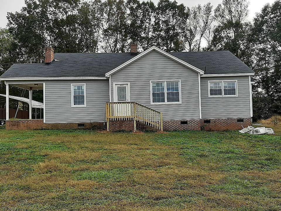 1st image of 1032 Fowler Rd