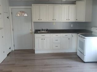 129 Washington St #1, Rumford, ME 04276