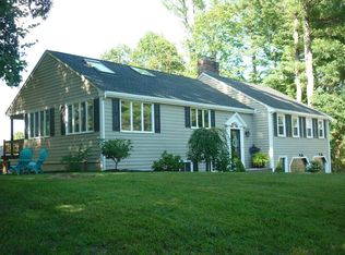 19 Juniper Rd, Lynnfield, MA 01940