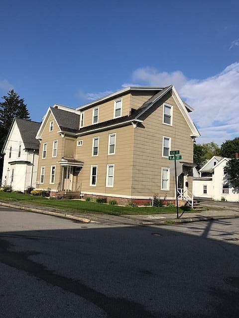 2nd image of 227 Oak Street