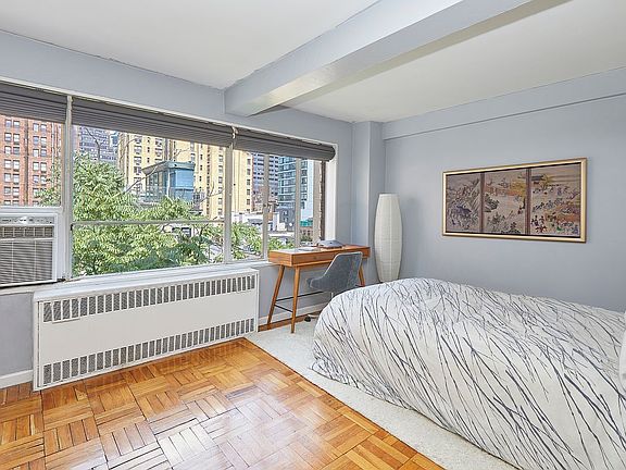 3rd image of 117 E 37th St APT 8F