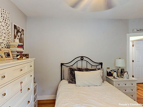 2nd image of 275 Cypress St #2U