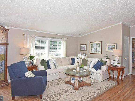 4th image of 26924 Osprey Cir