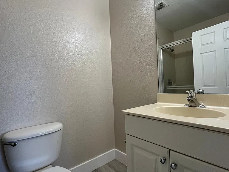 1932 Alamanda Way #655 — Photo 24