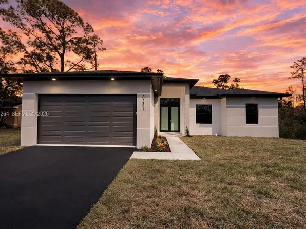 3231 41st Ave NE, Naples, FL 34120