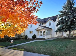 MF - Tenth St 210 E, Traverse City, MI 49684