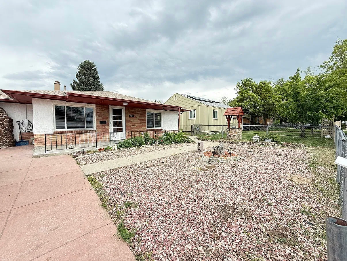 804 South Quitman Street — Photo 1