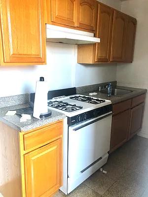 Rented by FirstService Realty (legacy) | media 28