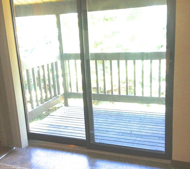 1st image of 568 N Danz Ave APT 4