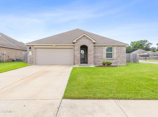 213 Marshfield Dr, Lafayette, LA 70507