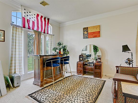 3rd image of 7022 Treaschwig Rd