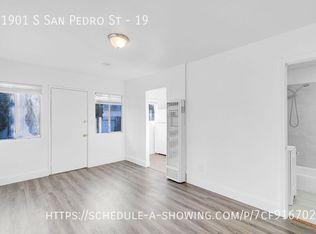 11901 S San Pedro St #19, Los Angeles, CA 90061
