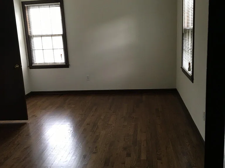 6638 Metcalf Ave — Photo 7