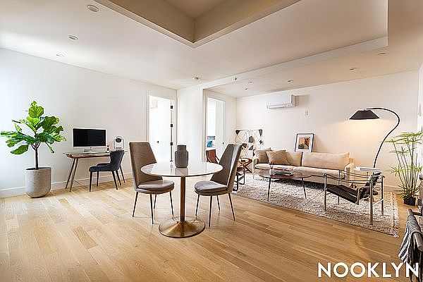 1st image of 250 Gold St #1273