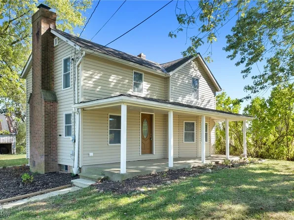 145 State Rd, Hinckley, OH 44233