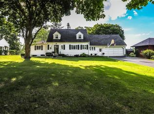 100 Ridgemont Dr, Rochester, NY 14626