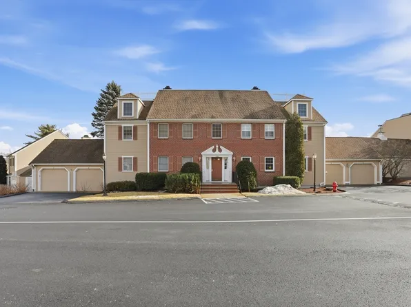11 Weatherly Dr Unit 11, Salem, MA 01970