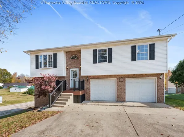 98 Spanish Oak Dr, Culloden, WV 25510
