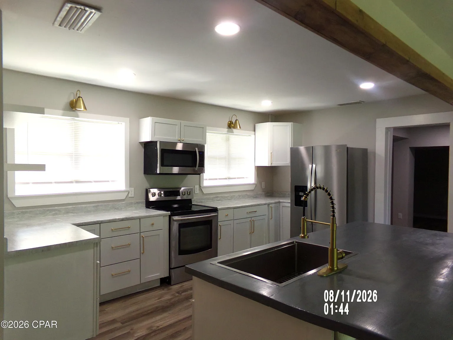 3 bed, 1225 sqft, $1,795 — Photo 3