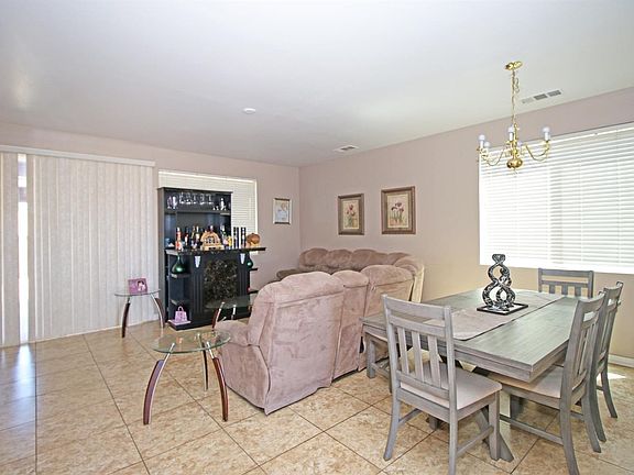 4th image of 10670 Thorndale St