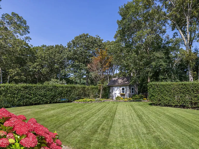 9 Tramposh Ln — Photo 20