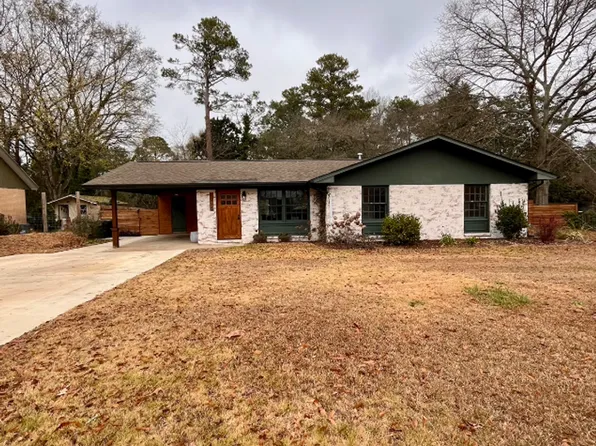 1015 Flowers Ave, Auburn, AL 36830