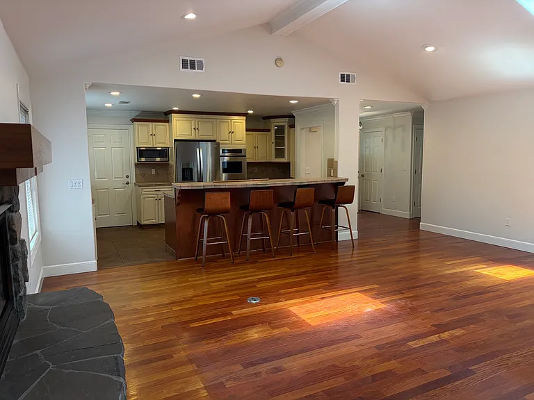 1578 Garden Glen Way — Photo 6