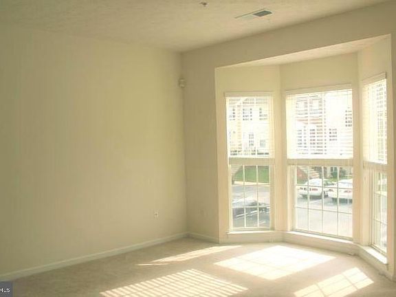 4th image of 114 Heather Stone Way