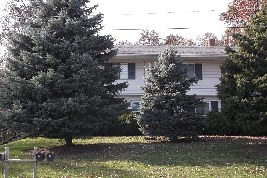1st image of 720 Barron Blvd