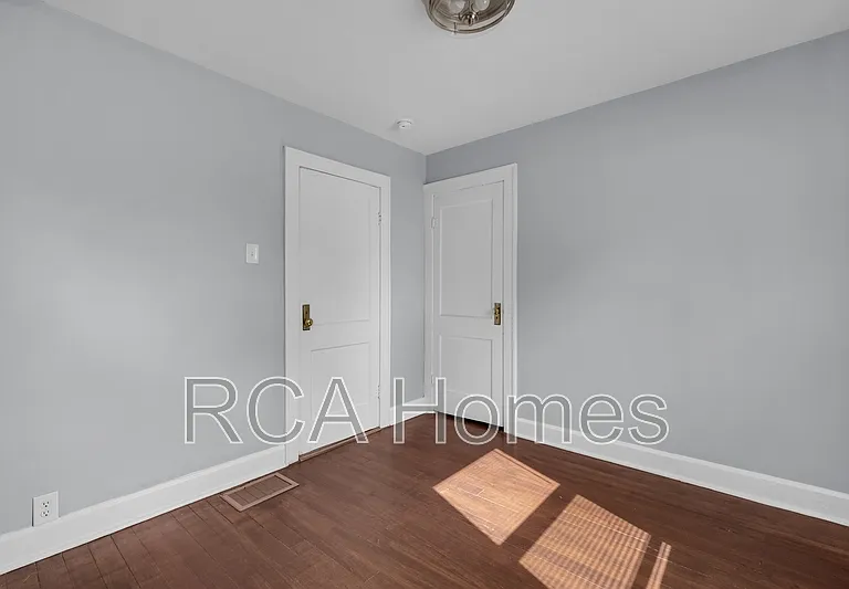 2449 Wheeler St — Photo 5
