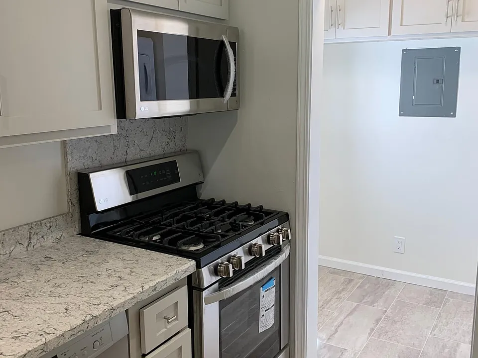 Range/ Miicro/ Dishwasher