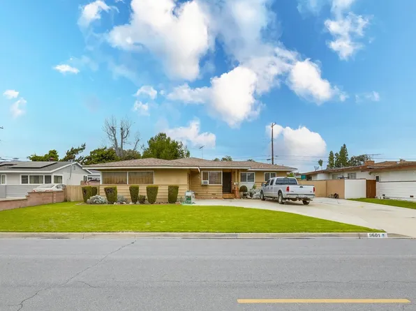 9601 Joyzelle Dr, Garden Grove, CA 92841
