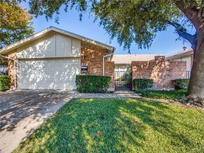 829 Shady Glen Ln, Bedford, TX, 76021