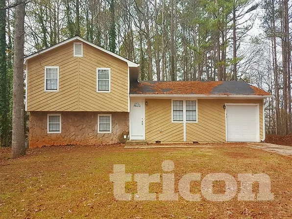 3060 Orbit Cir, Ellenwood, GA 30294