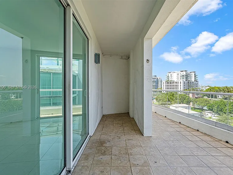 6362 Collins Ave #514 — Photo 16