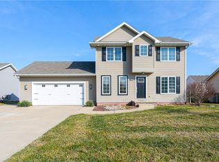 1012 SW 53rd St, Ankeny, IA 50023
