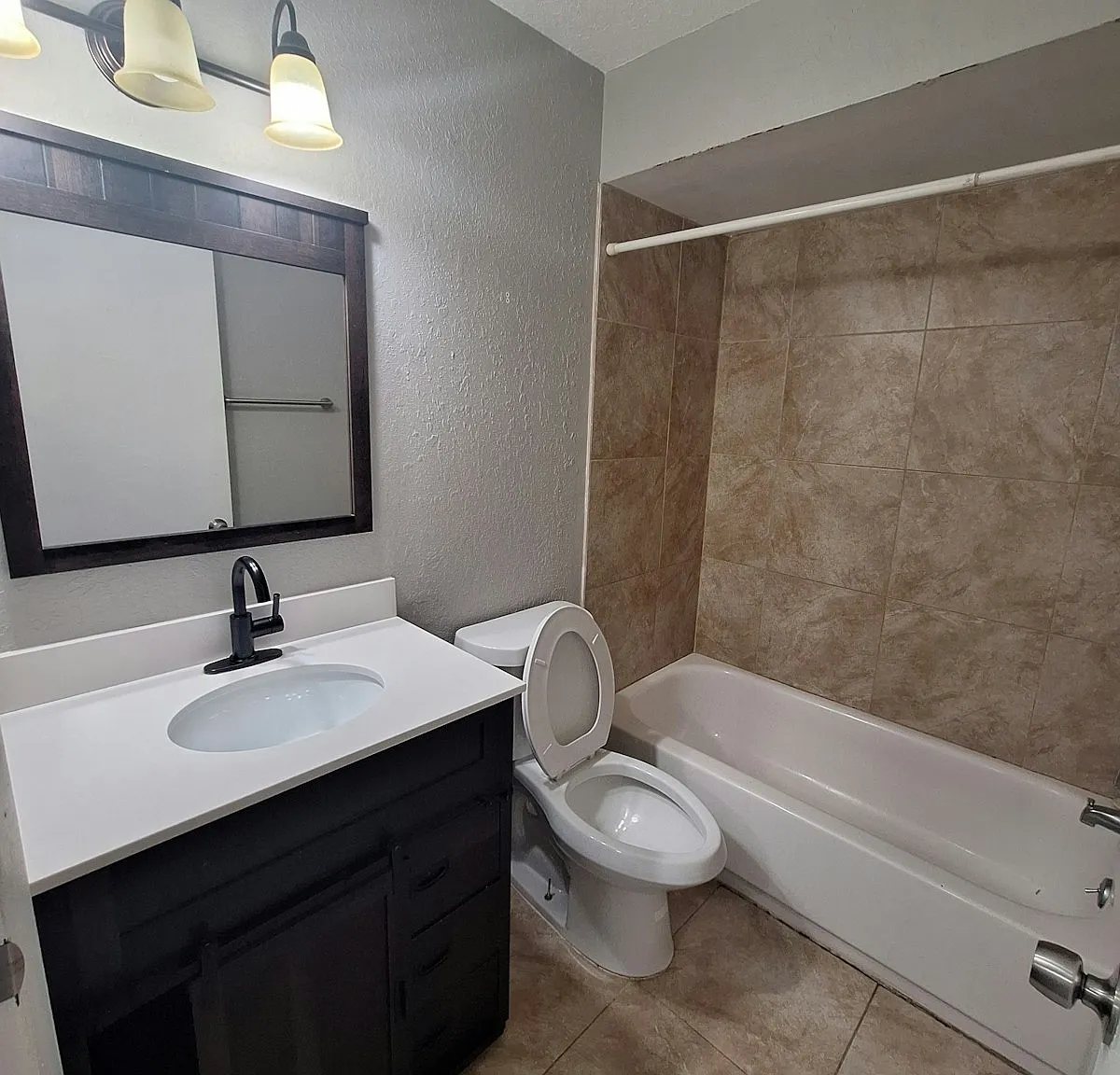 919 East Orange Street, Unit APT B — Photo 4