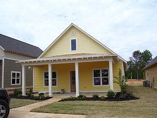 4th image of 1306 Ashleys Dr