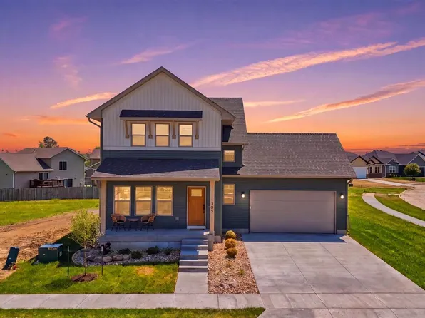 1305 Frontier Loop, Iowa City, IA 52240