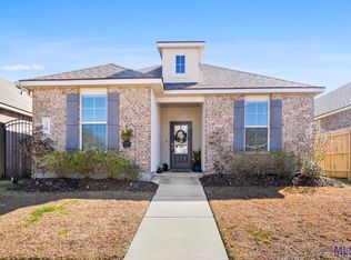 1115 Meridian Dr, Baton Rouge, LA 70820