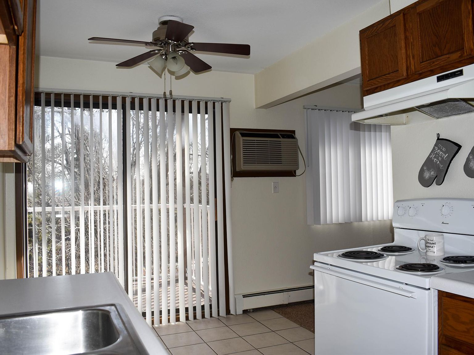 951 Ensley Ave 2 Bedroom Restricted Not Available