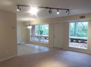 13443 Millwood Dr APT 1-B, Woodbridge, VA