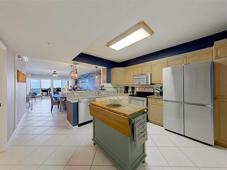 16550 Gulf Blvd #342 — Photo 7
