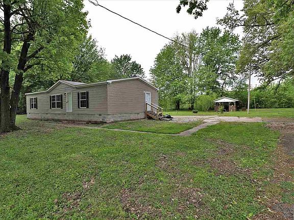 2nd image of 4445/4455 Gordan Dr