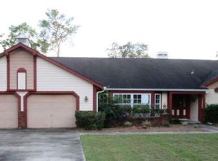 7970 Chaucer Dr, Weeki Wachee, FL 34607